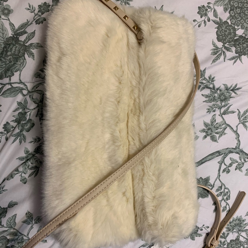 Plush fluffy Purse